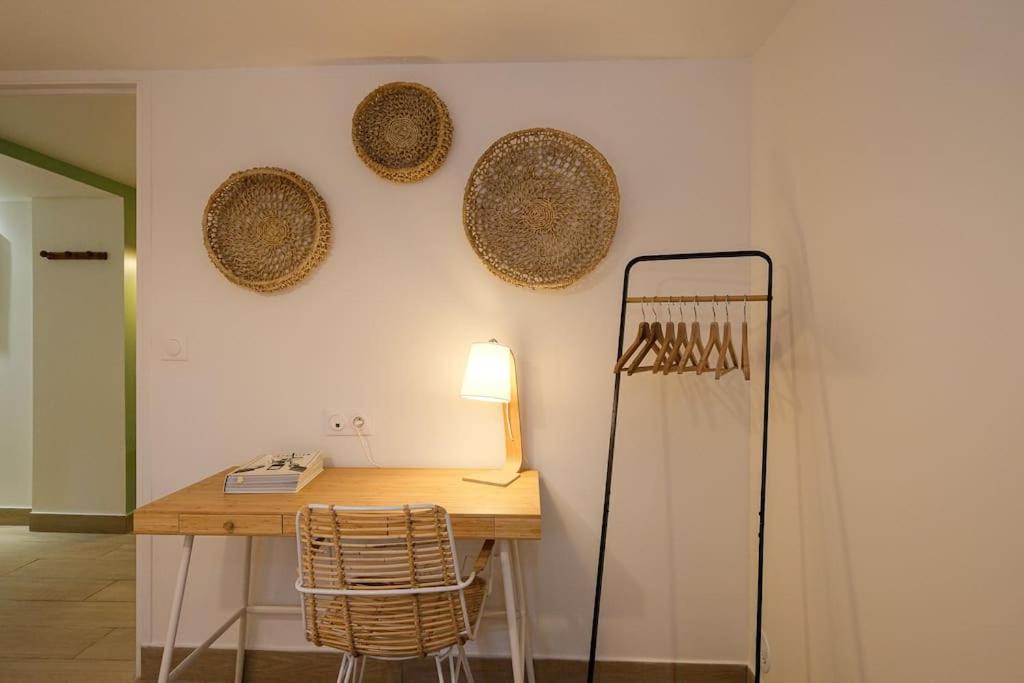 Appartement L'Eucalyptus Avec Parking & Wifi à Quincy-Voisins Extérieur photo